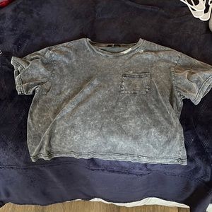 Oversized cropped tee